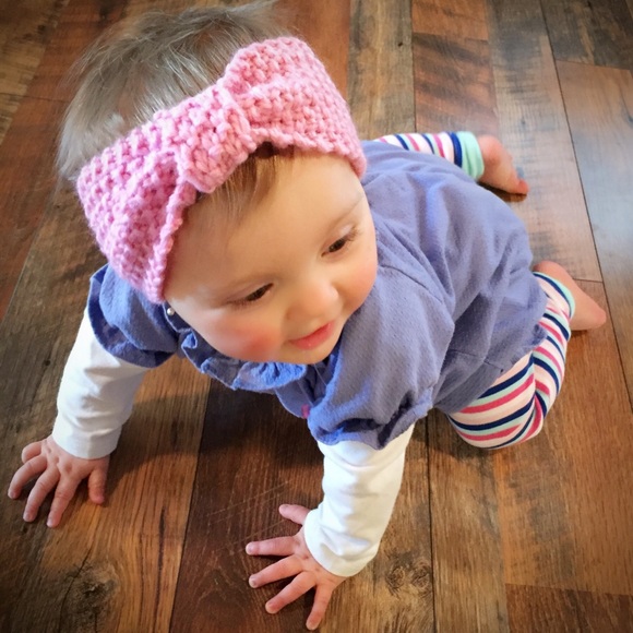 NEW Beautiful Crochet Baby Headband/ Various Color - Picture 5 of 6